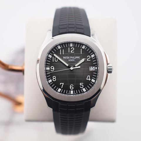 Patek Philippe Aquanaut 40mm Stainless Steel Black Dial Black Rubber Strap 5167A-001