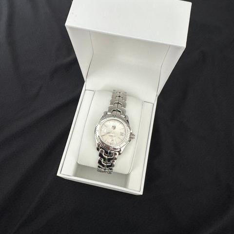 TAG Heuer 2000 Professional (Ladies) stainless steel quartz In nearly mint condition — barely worn
