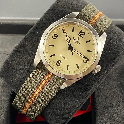 Tudor Ranger 39mm Ref.79950-0011 Full set ( unworn watch , box , warranty card )