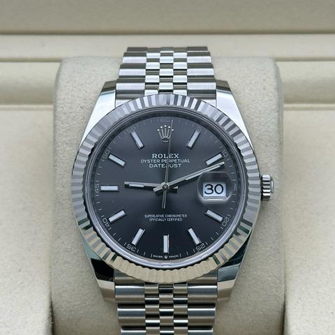 Rolex Datejust 41 Rhodium Dial 2025 - New Style Box