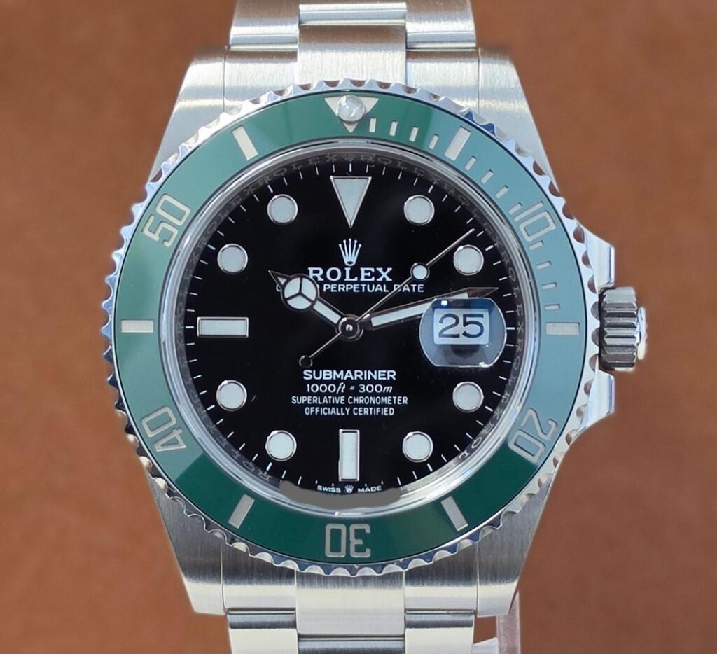 Rolex Submariner Date 126610LV Starbucks - Green Bezel - Black Dial - Box Only 2022