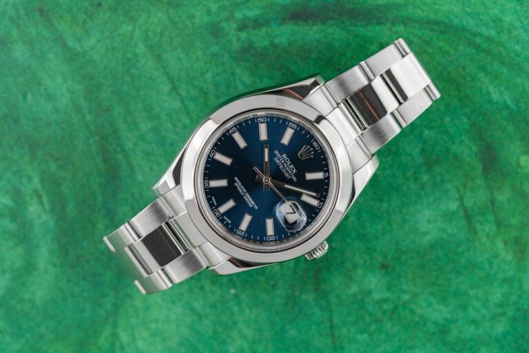 Rolex Datejust II Blue Dial 116300 Stainless Steel 2016 Model Blue Dial 2016 Model excellent Condition FULL SET