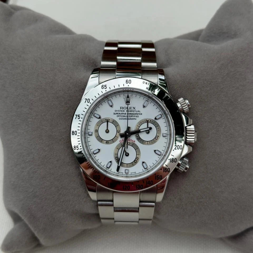 Rolex Daytona Ref. 116520 (Z Serial 2007)-White dial