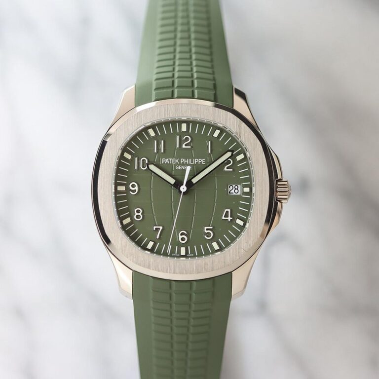 Patek Philippe Aquanaut 42mm White Gold Khaki Green Dial 2022