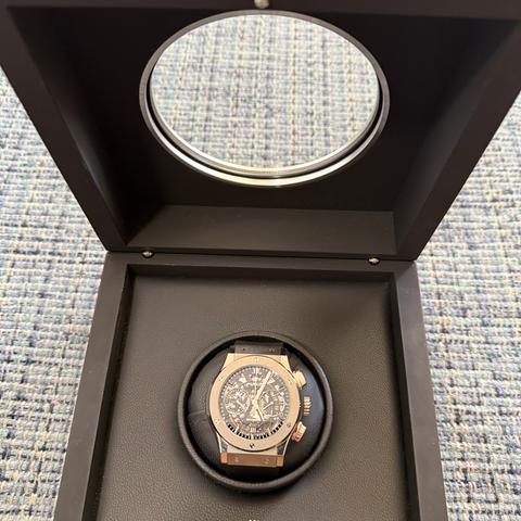 Hublot Classic Fusion Aerofusion All papers never used original alligator strap