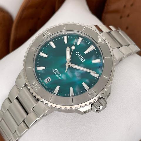 Oris Aquis Bracenet 36.5 Automatic Full Set